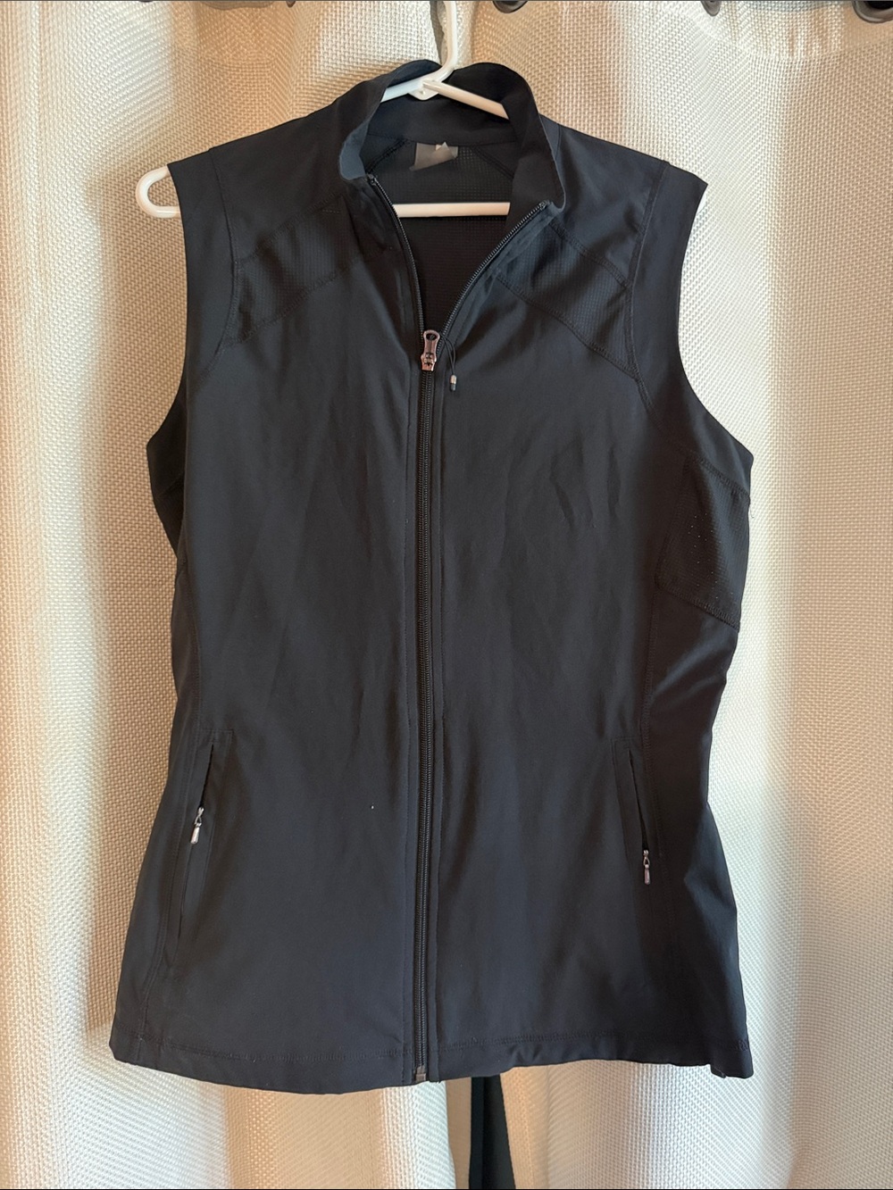 CALIA by Carrie Underwood Black Zip-Front Active Vest